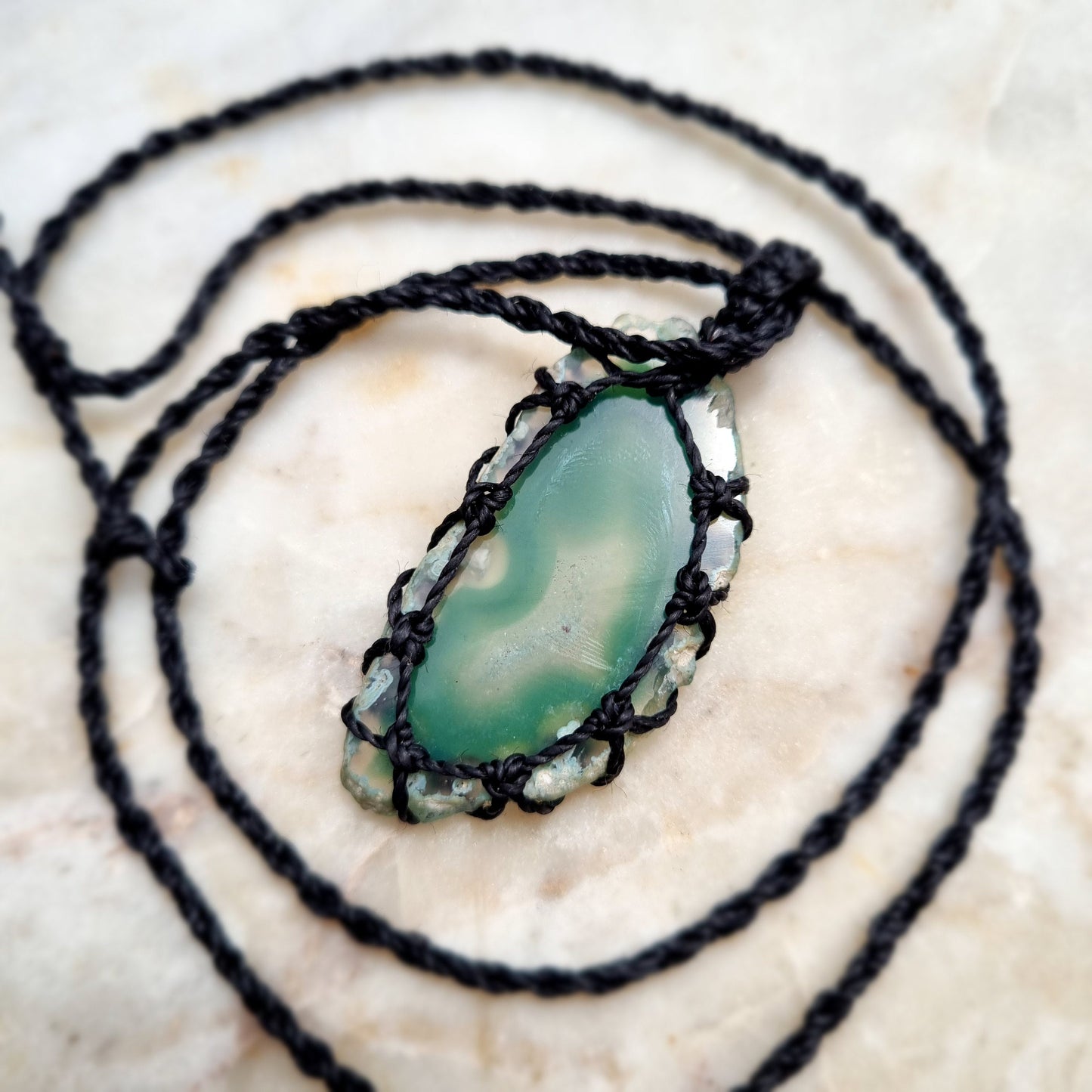 Green sliced agate crystal handmade macrame necklace