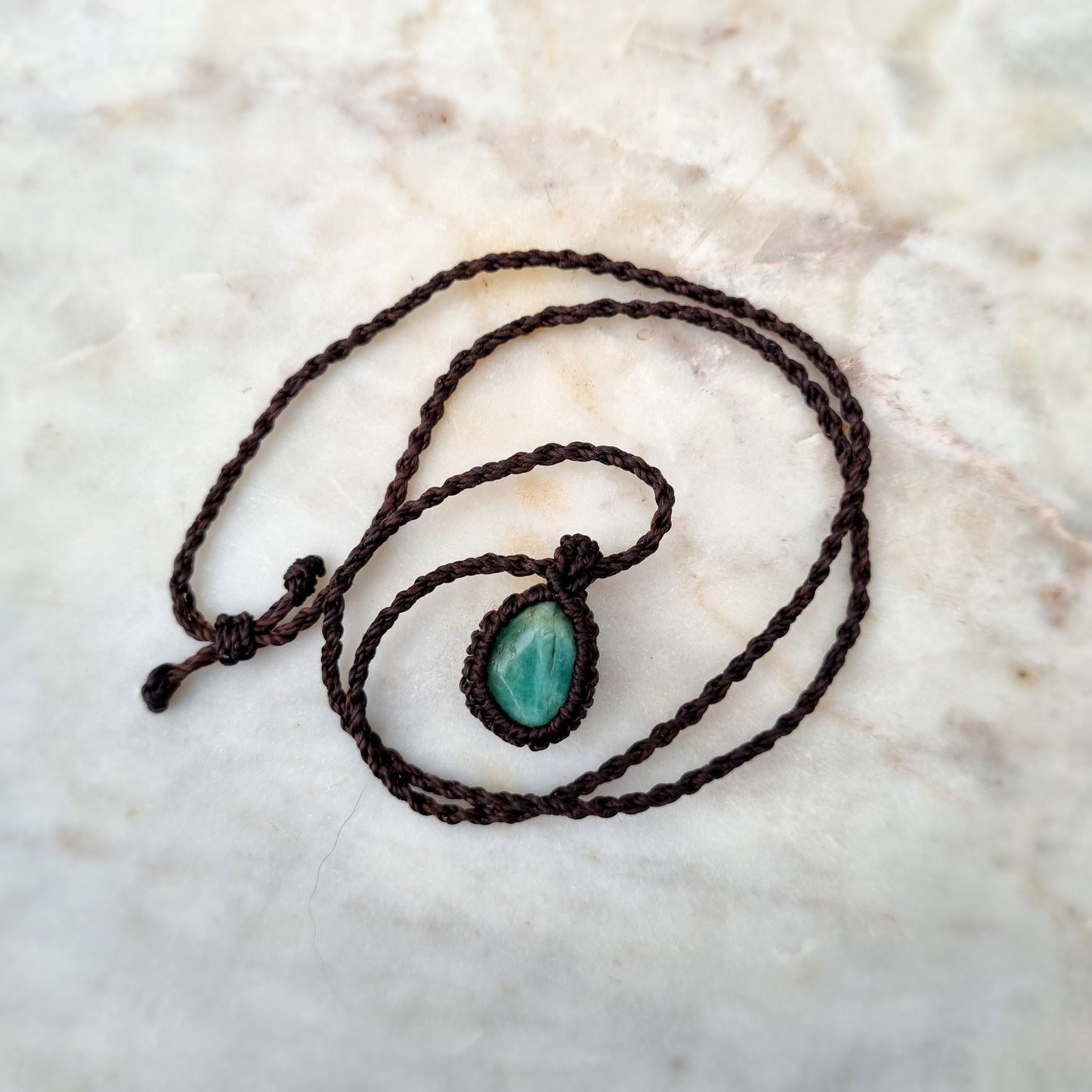 Small green chrysoprase gemstone macrame necklace