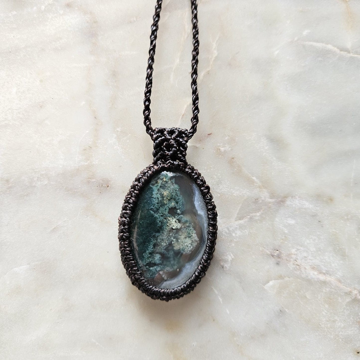 Garden quartz-Lodolite pendant handmade macrame necklace