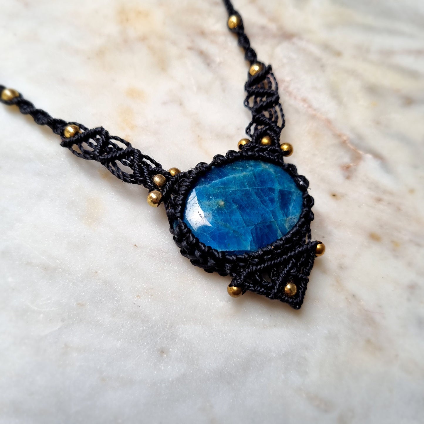 Apatite gemstone handmade macrame necklace