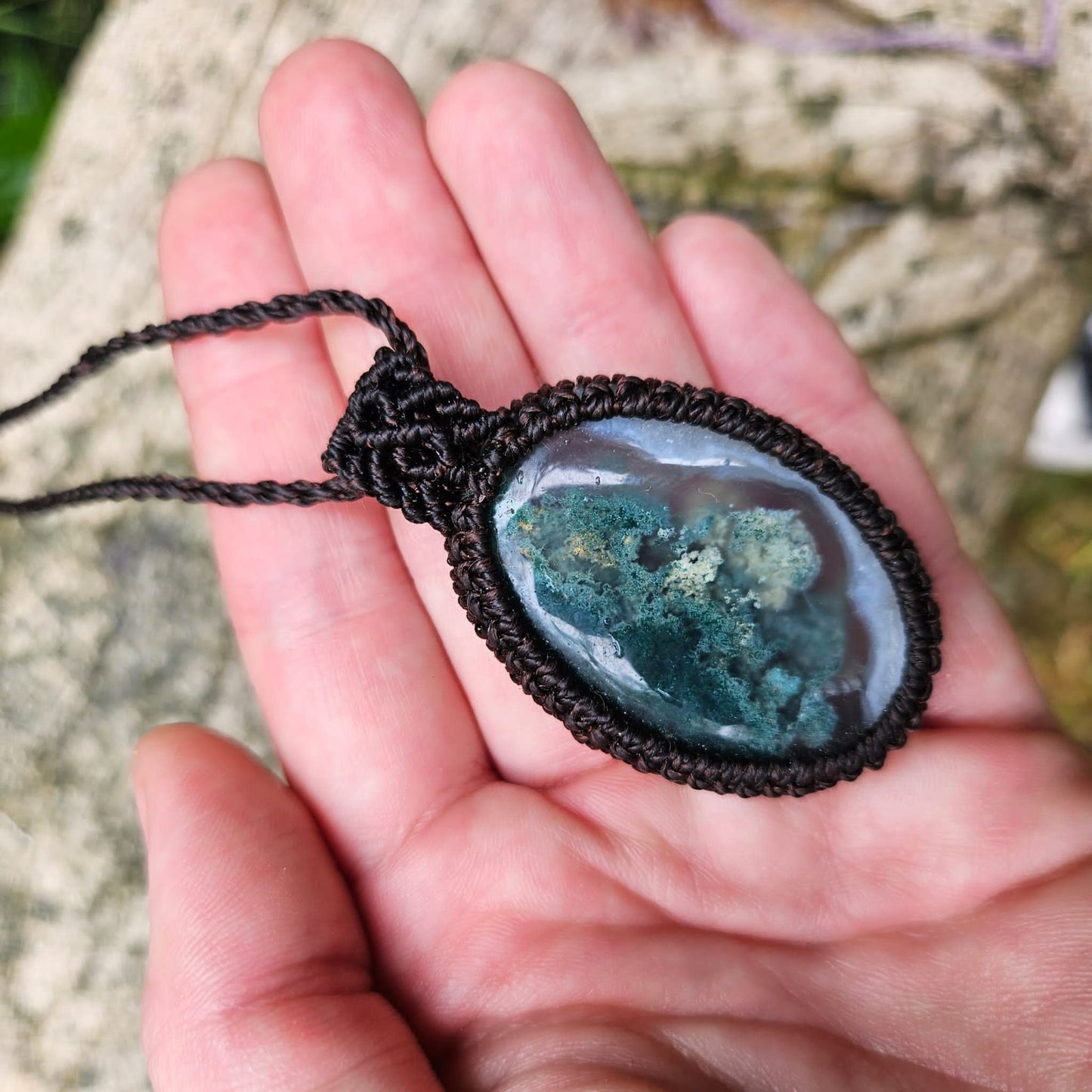 Garden quartz-Lodolite pendant handmade macrame necklace