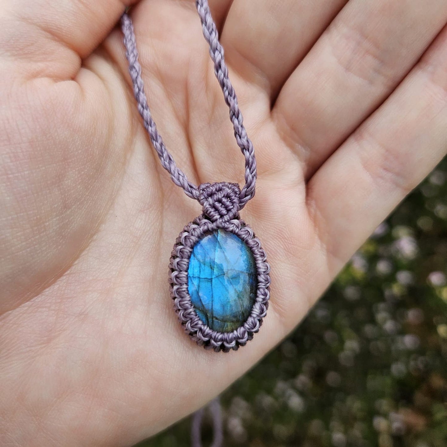 Blue flash labradorite gemstone crystal macrame necklace