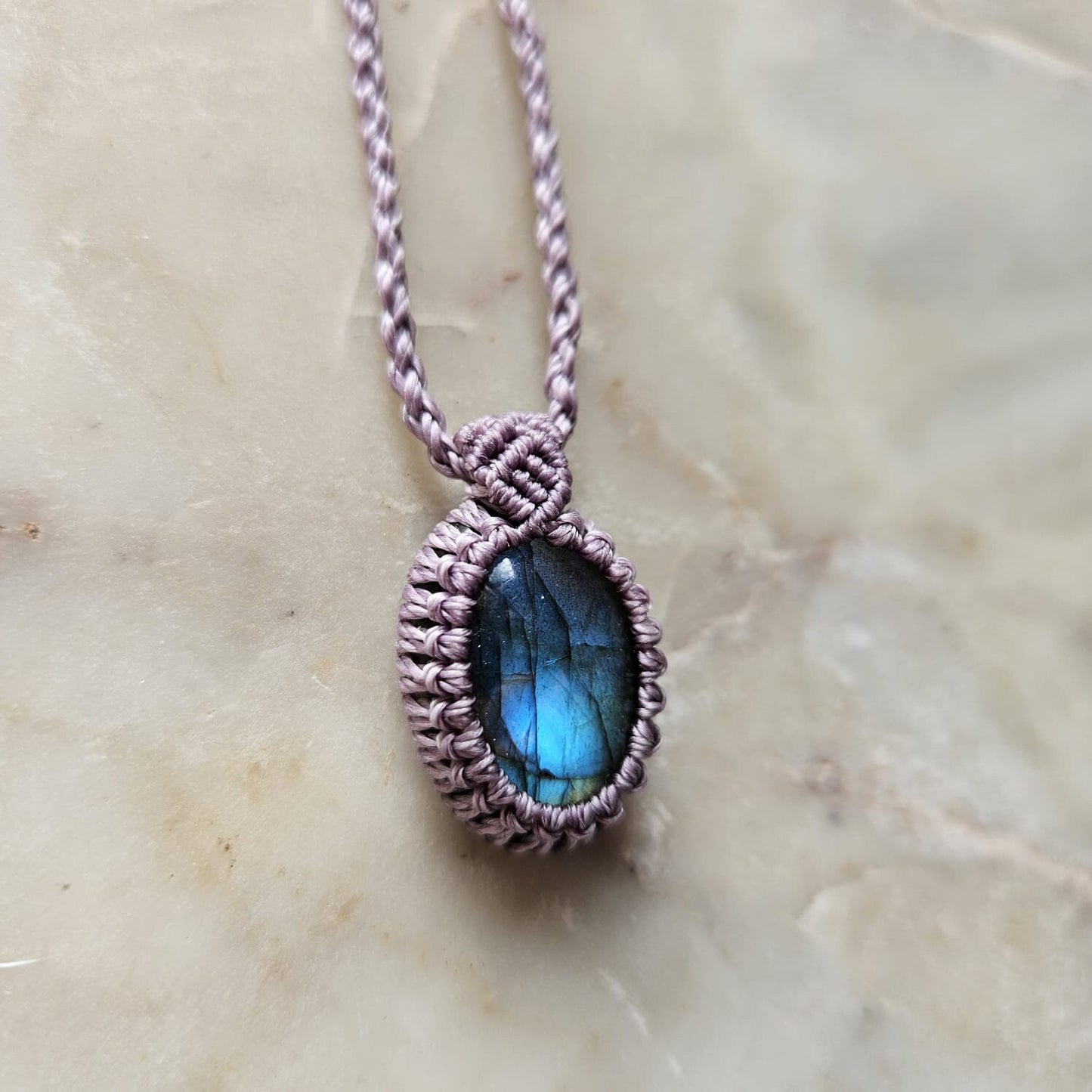 Blue flash labradorite gemstone crystal macrame necklace