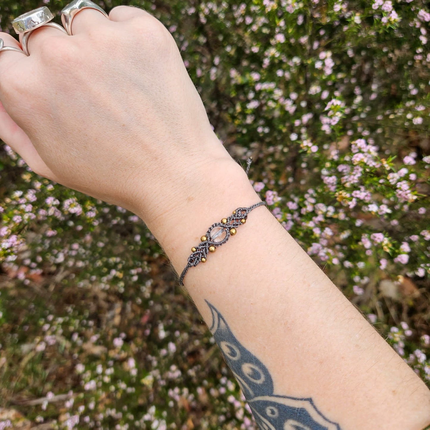 Dainty filligree macrame bracelet with quartz bead, assorted colours